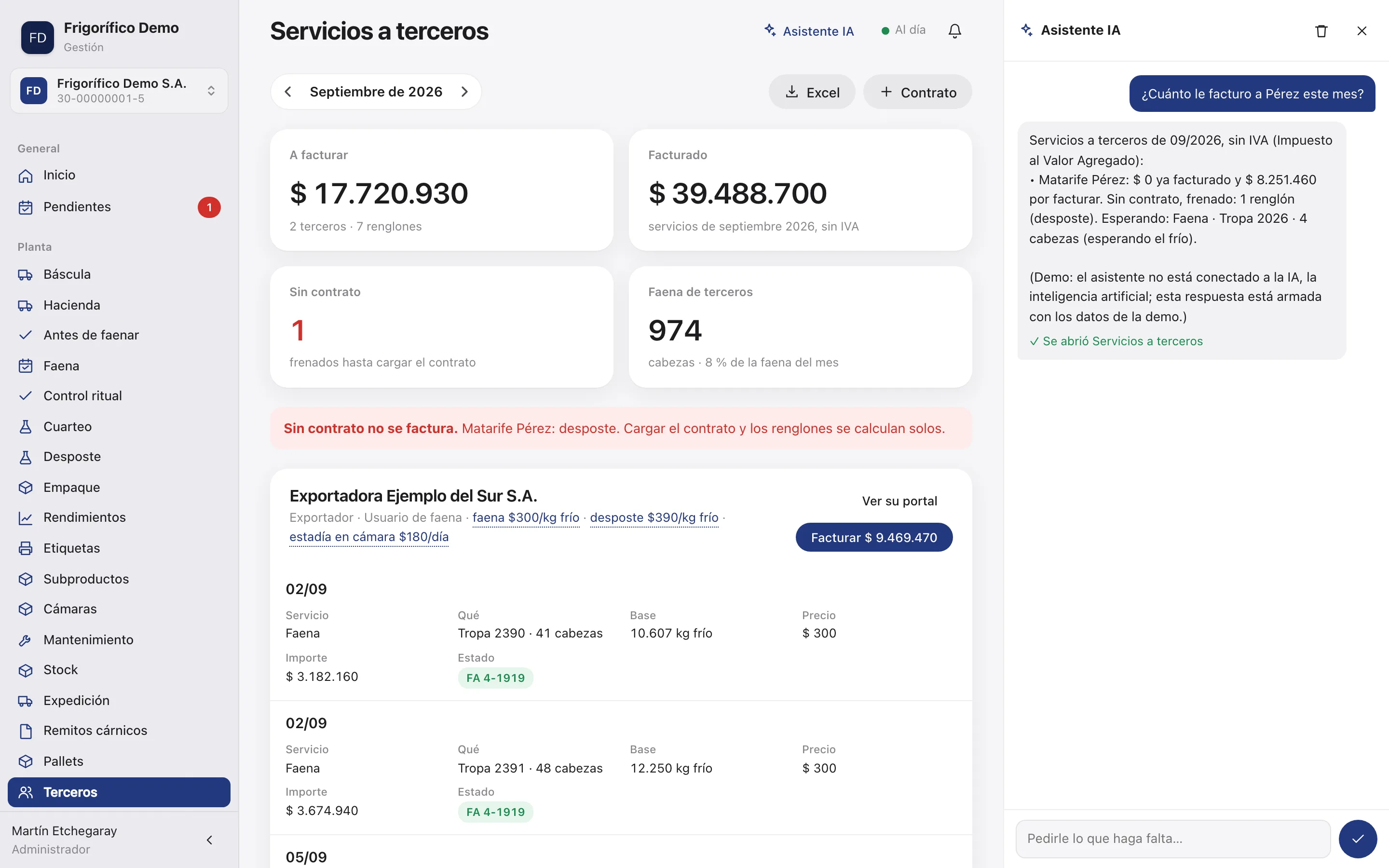 El asistente contesta que a Matarife Pérez no se le facturó nada este mes, que hay $ 8.251.460 por facturar y que un renglón de desposte está frenado por no tener contrato; al lado abrió la pantalla de Servicios a terceros.
